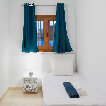 Vista Reina - Luxury 6 Bedroom - Heated Pool- Views - Pool Table - Vista Lobos - Βίλα Πλάγια Μπλάνκα